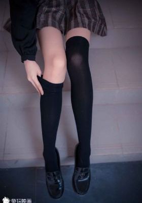 李丽莎顾欣怡无删减照片软件