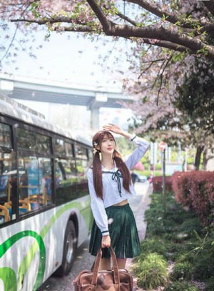 年轻的母亲西瓜视频