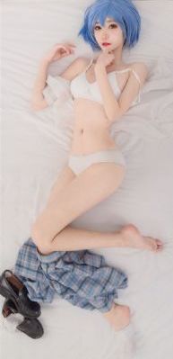 韩素希《以吾之名》